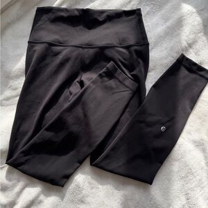 lululemon wunder train black leggings, size 6